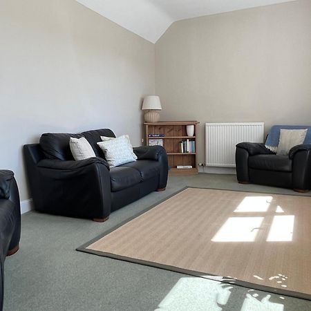Vicarsford Farmhouse With Hot Tub Leuchars Экстерьер фото