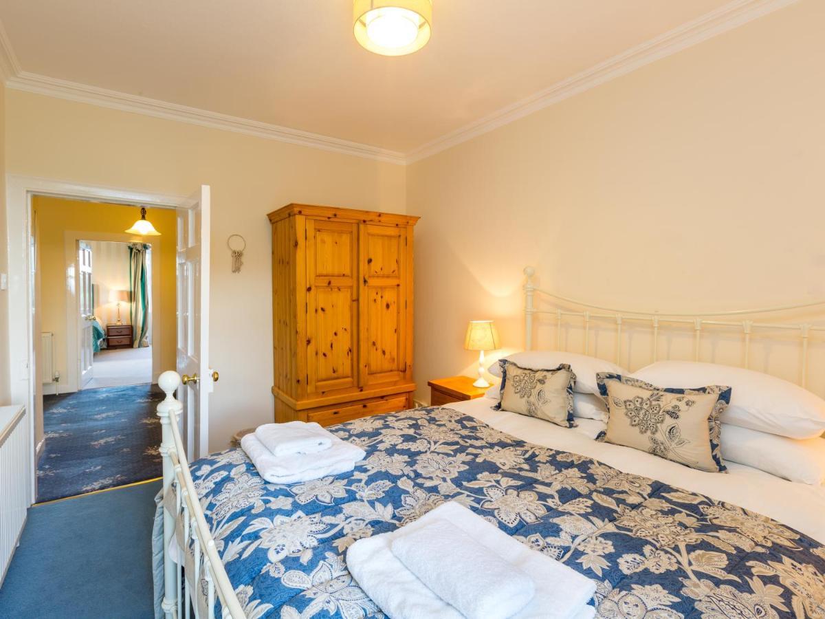 Vicarsford Farmhouse With Hot Tub Leuchars Экстерьер фото