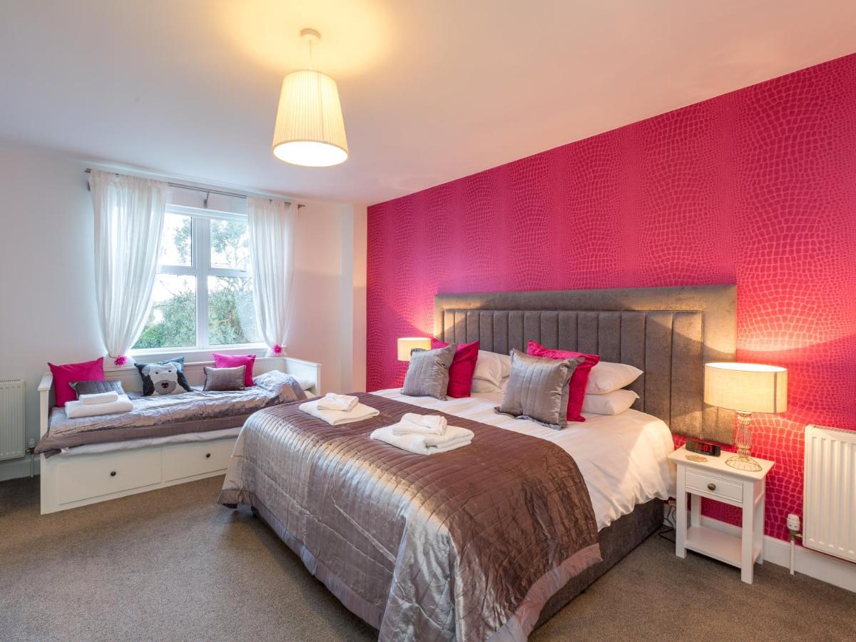 Vicarsford Farmhouse With Hot Tub Leuchars Экстерьер фото