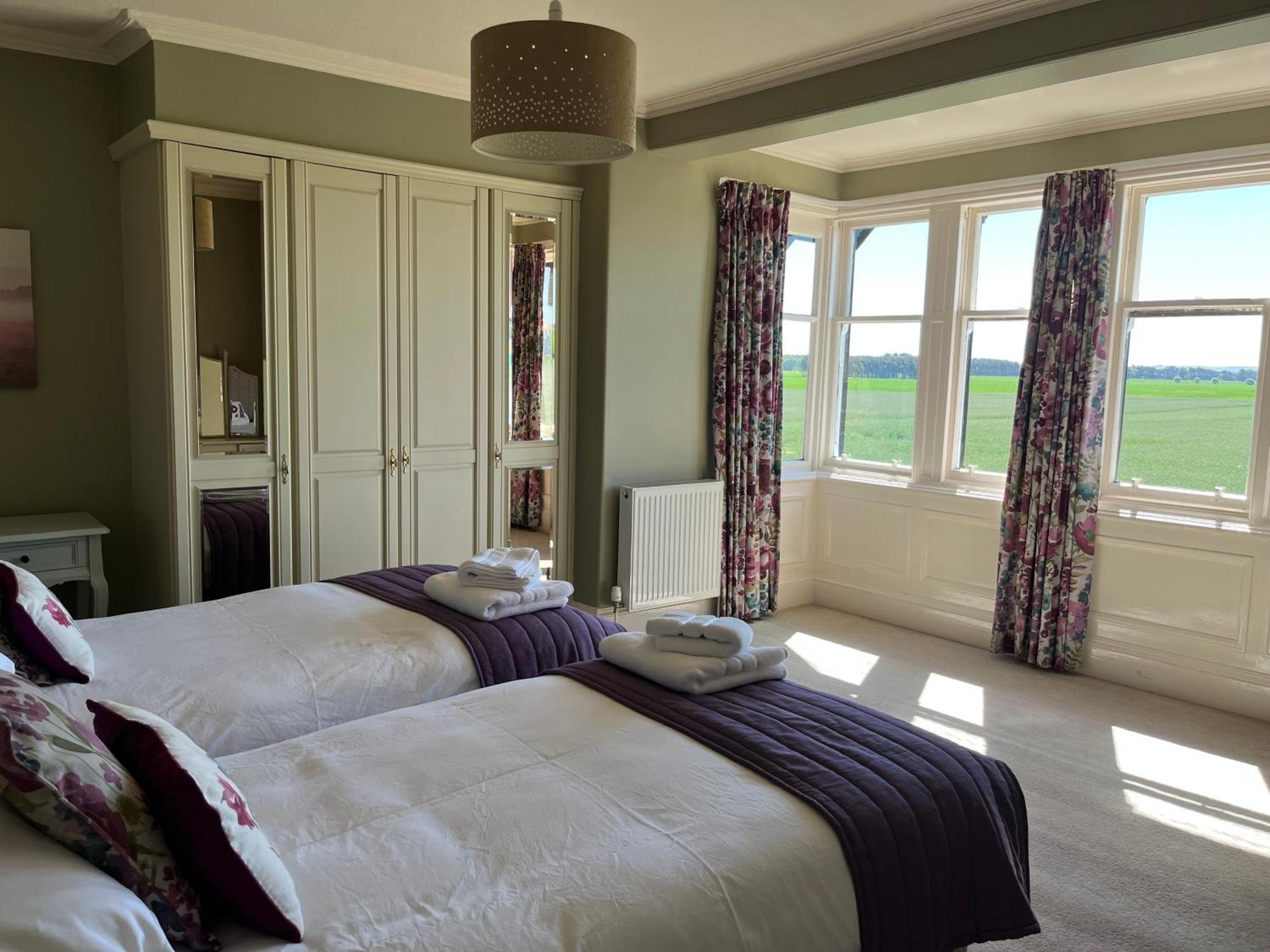 Vicarsford Farmhouse With Hot Tub Leuchars Экстерьер фото